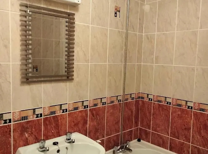 Community Courtyard Lägenhet